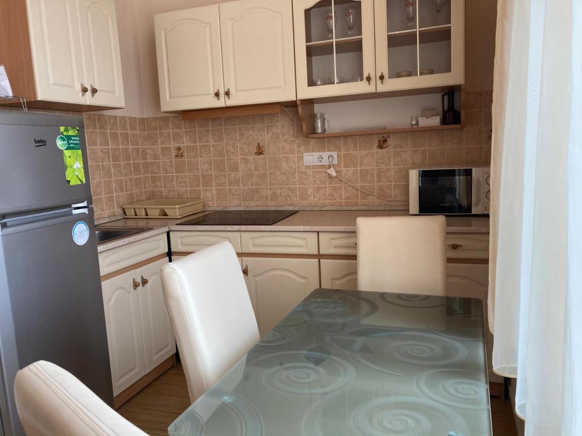 Szechenyi Apartman 埃格尔 外观 照片